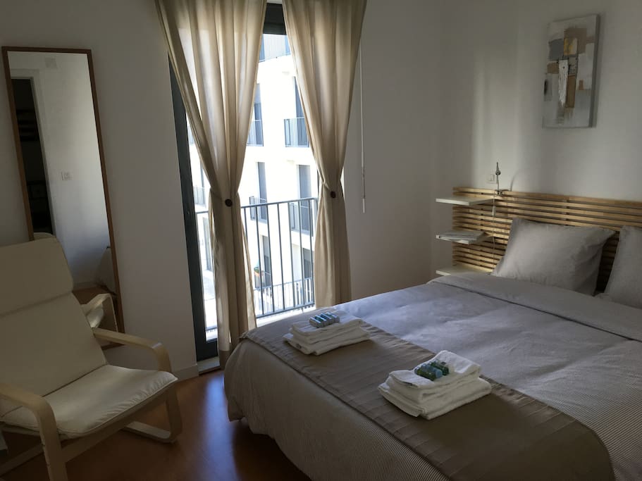 Room 1