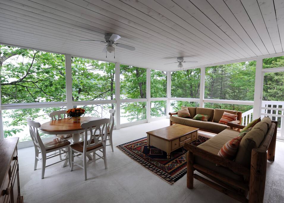 Muskoka Room