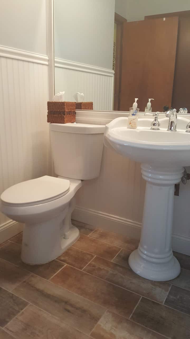 9 Best Airbnb Vacation Rentals In Fredonia, New York Updated 2024 Trip101