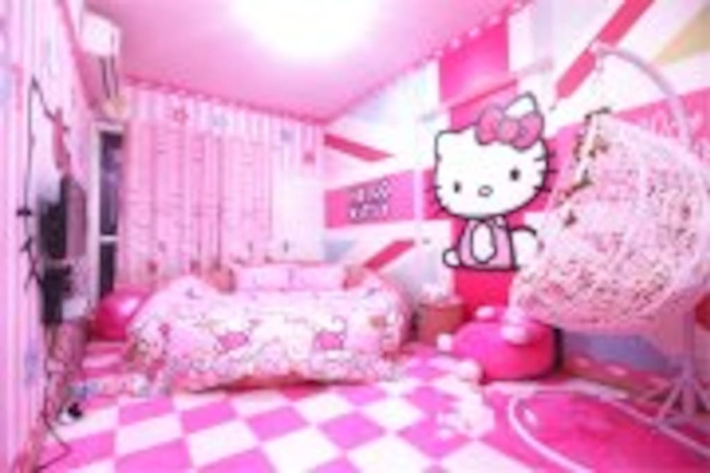 kitty 特惠圆床房