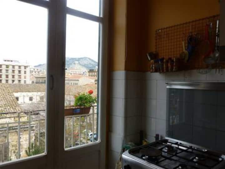 Guest room in the heart of Palermo!