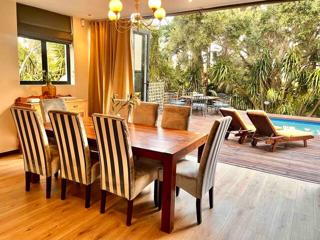 3 BR Pet Friendly Home with Beach Nearby! gallery image 3