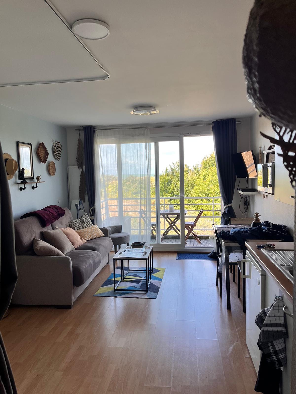 Всекидневна зона