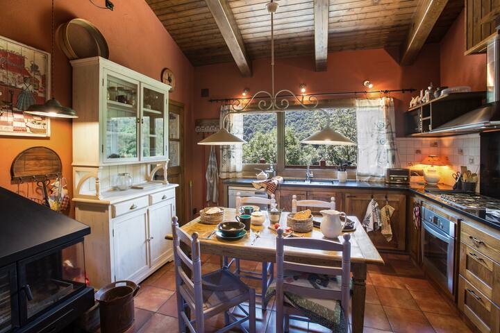 Xalet de muntanya- Les Pedres gallery image 4