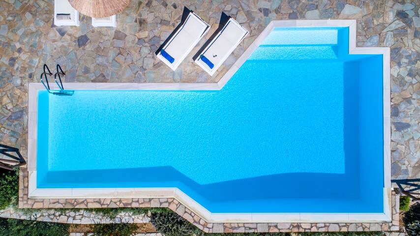 Etoile De Mer Villa: The Star of your Holidays! gallery image 3