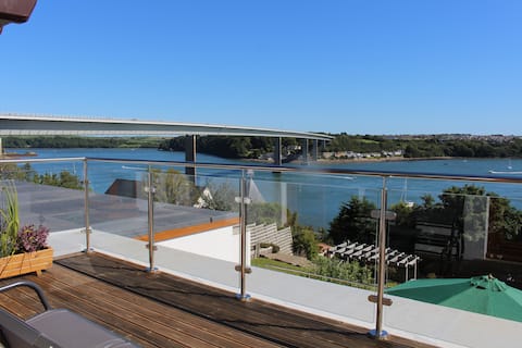 Pembrokeshire Home with Stunning Estuary Views