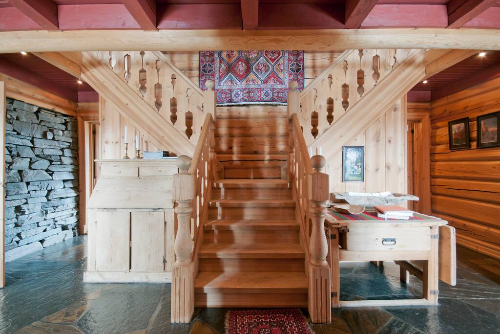 Hall Oppdalstuggu.