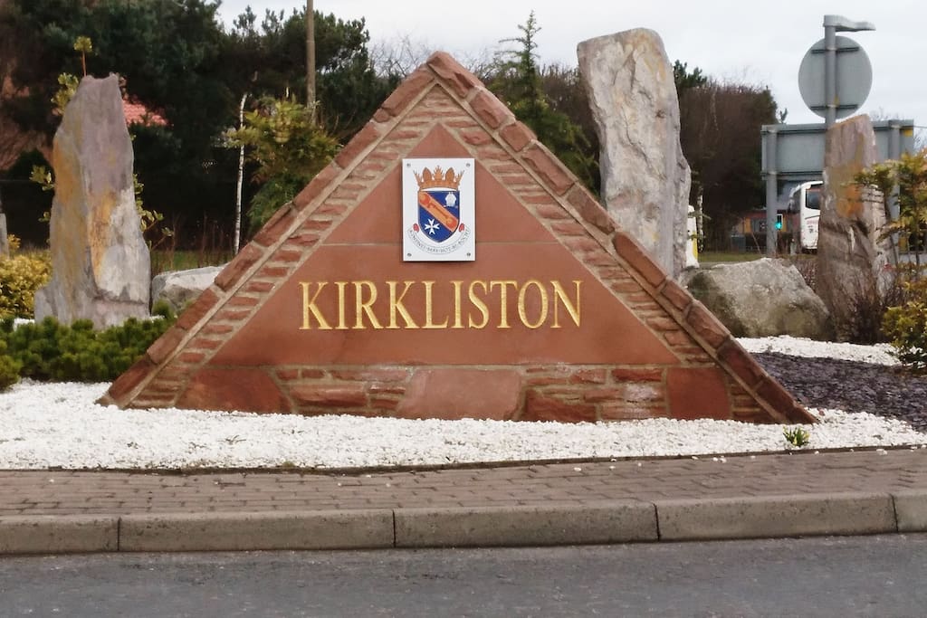 Welcome to the village of Kirkliston