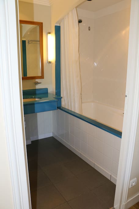 Salle de bain parentale