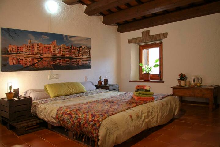 Enjoy and relax in Girona