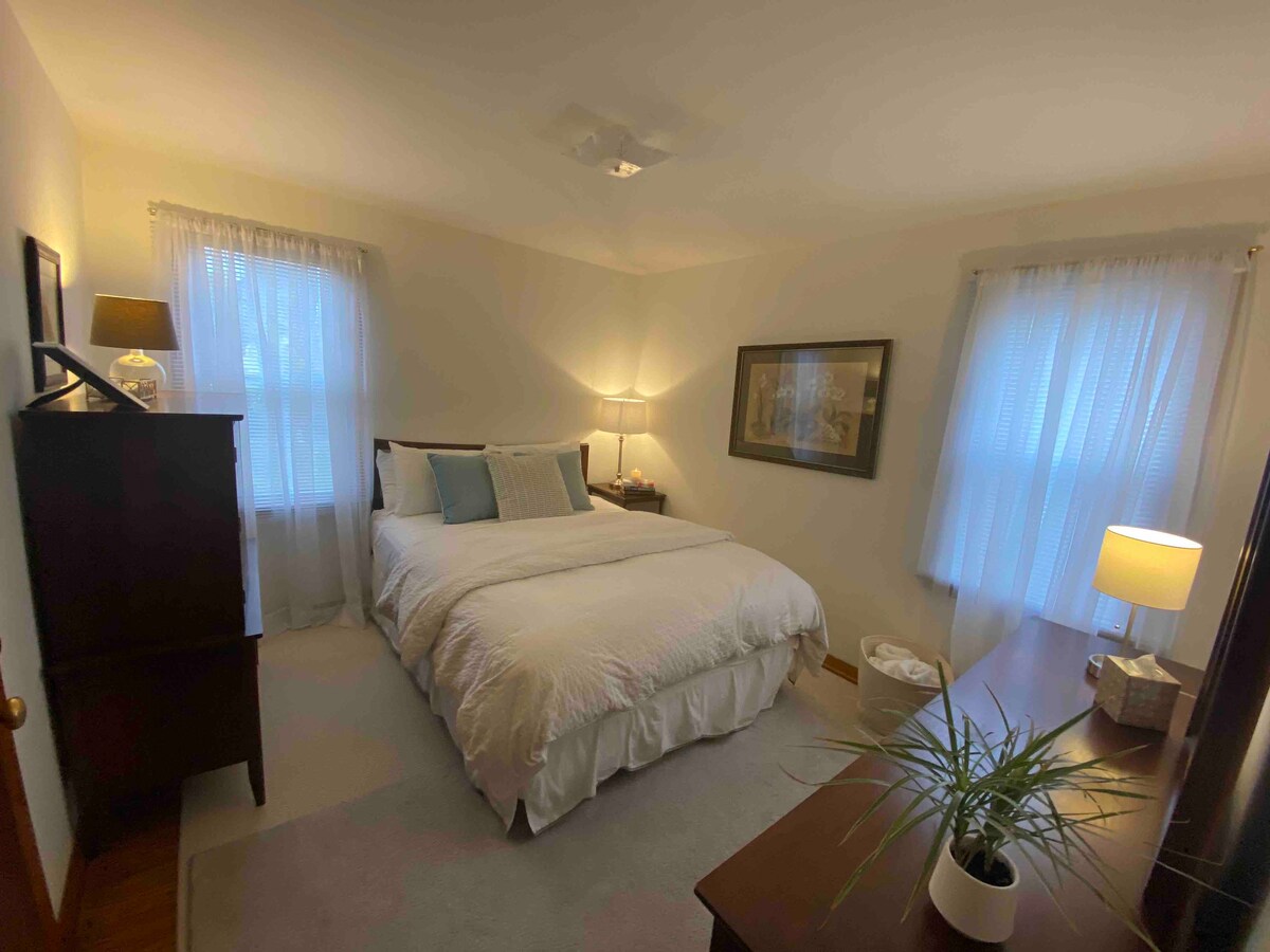 Chambre 2 située au premier étage.