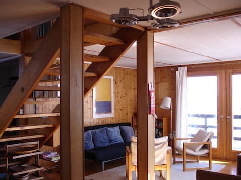 Popular Airbnb listing: 5 rooms Swiss wooden Chalet in Laax in Laax