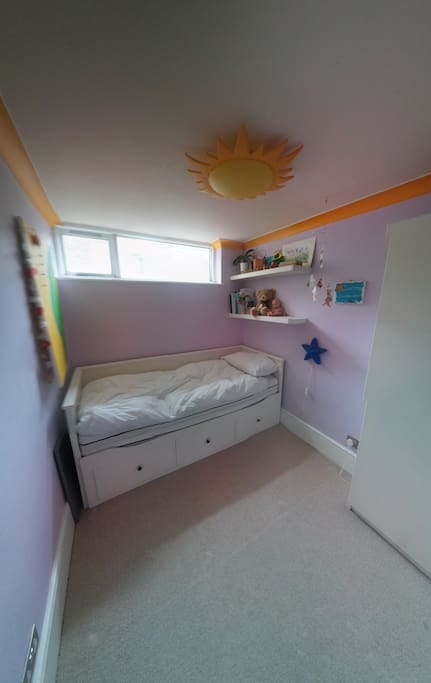 Second bedroom.
Bed can be extended into a queen size bed.