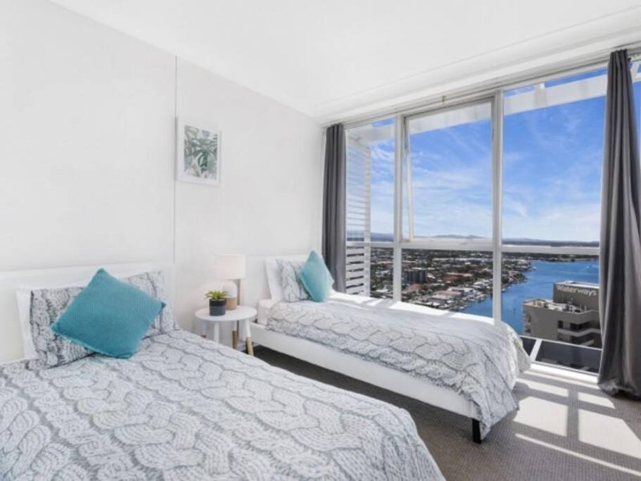 Second bedroom