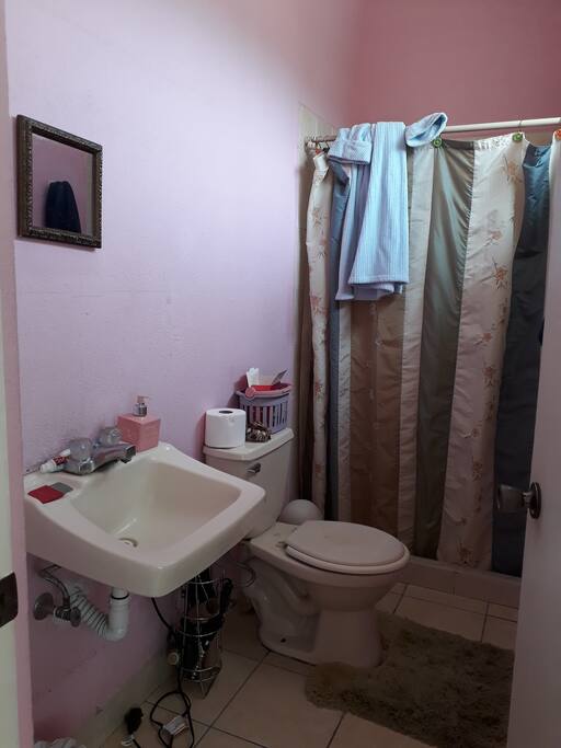 Baño privado con agua caliente