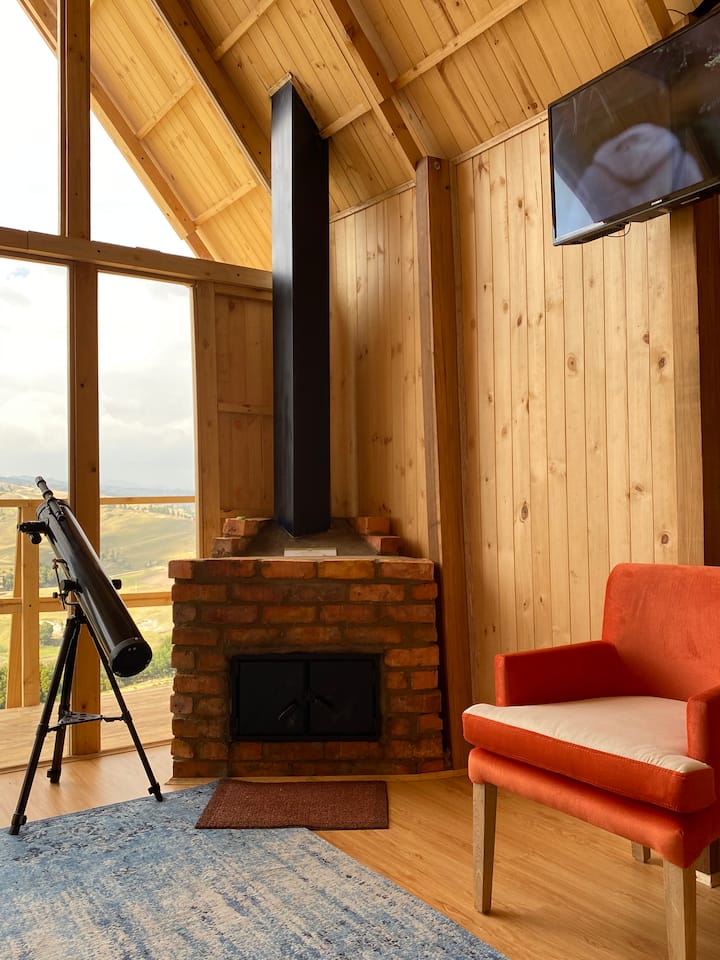 Toplina se ne daje samo kamin, a atmosfera je općenito ugodna. 