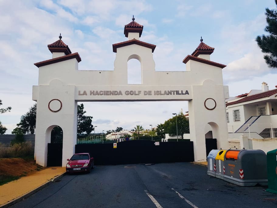 ENTRADA PRINCIPAL