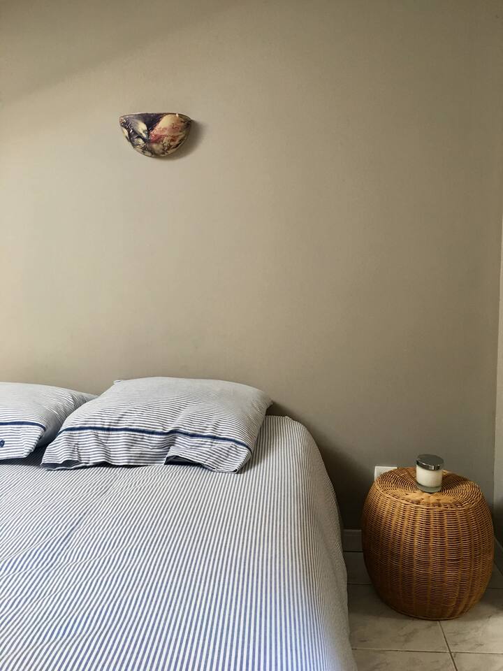 Etage 2 chambre 1 lit double 140