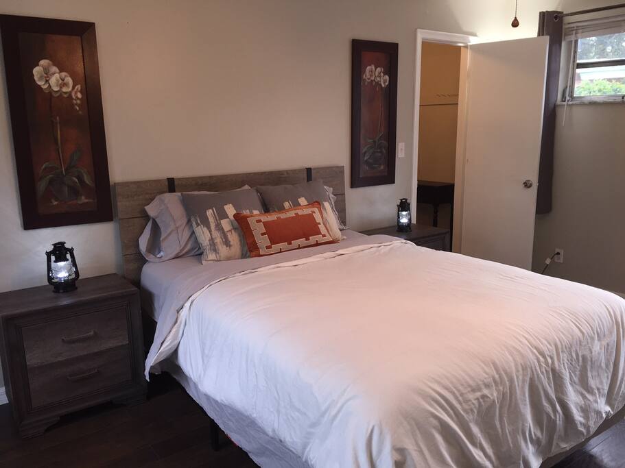 Very comfortable queen bed with lantern LED reading lights!