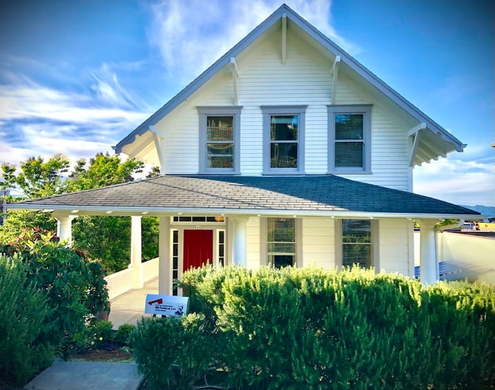 airbnb astoria oregon