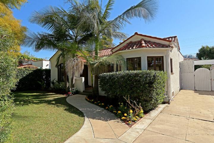 Great House near Beverly Hills