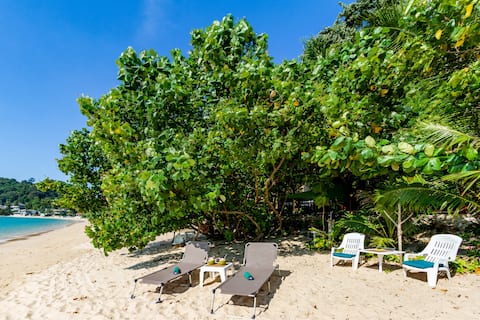 Beachfront App. SUNRISE PARADISE  海滨日出豪华