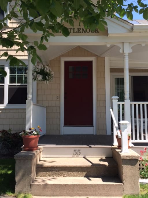 Guest Entrance