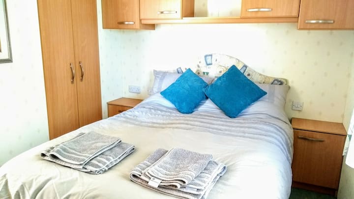 Chumba kikuu cha kulala, sehemu kubwa ya utulivu... 