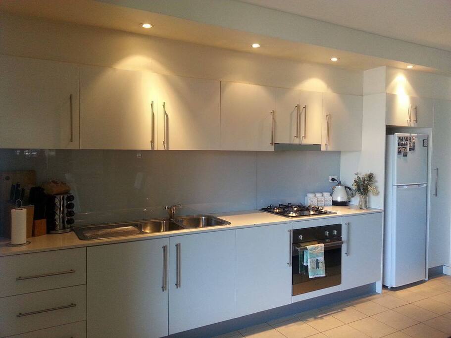 Gas stove