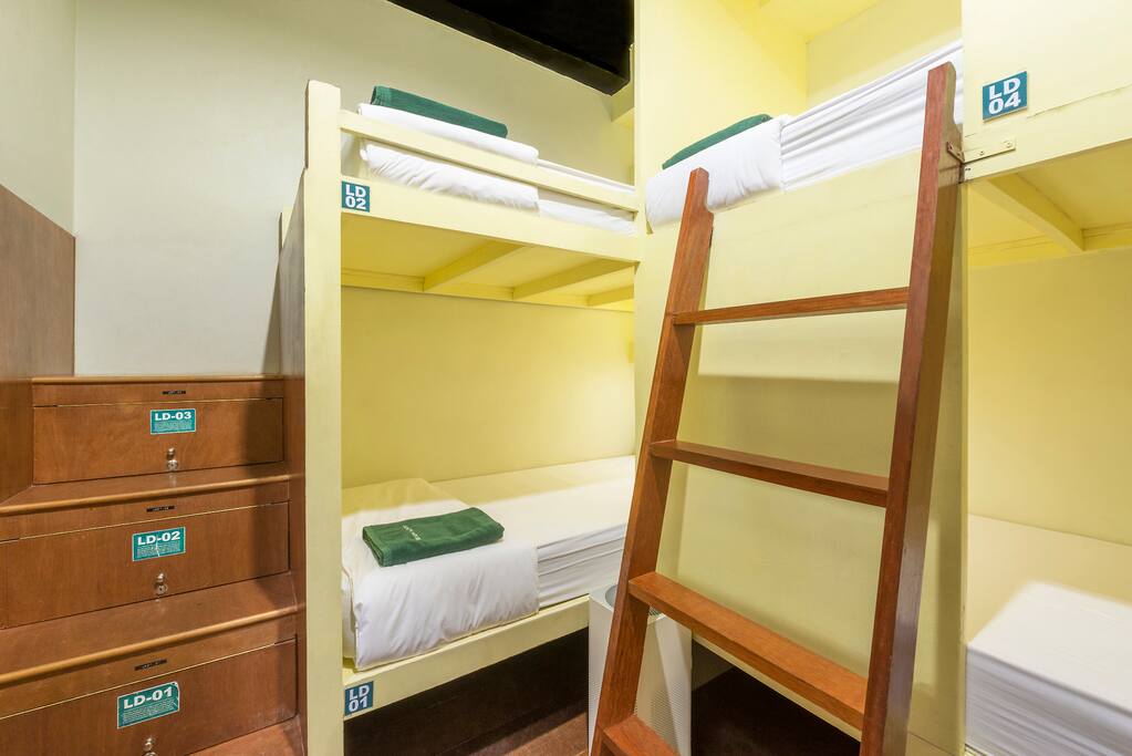 Lady dorm 6 beds