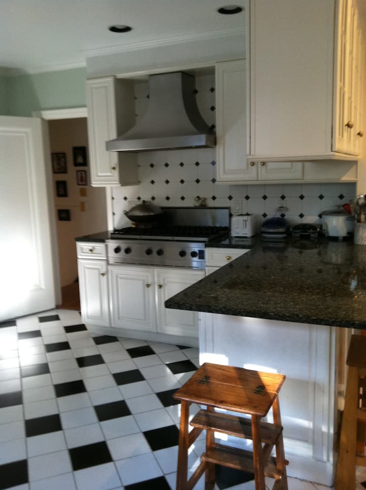 Serene Private Oasis in Rye: Tranquility Suite