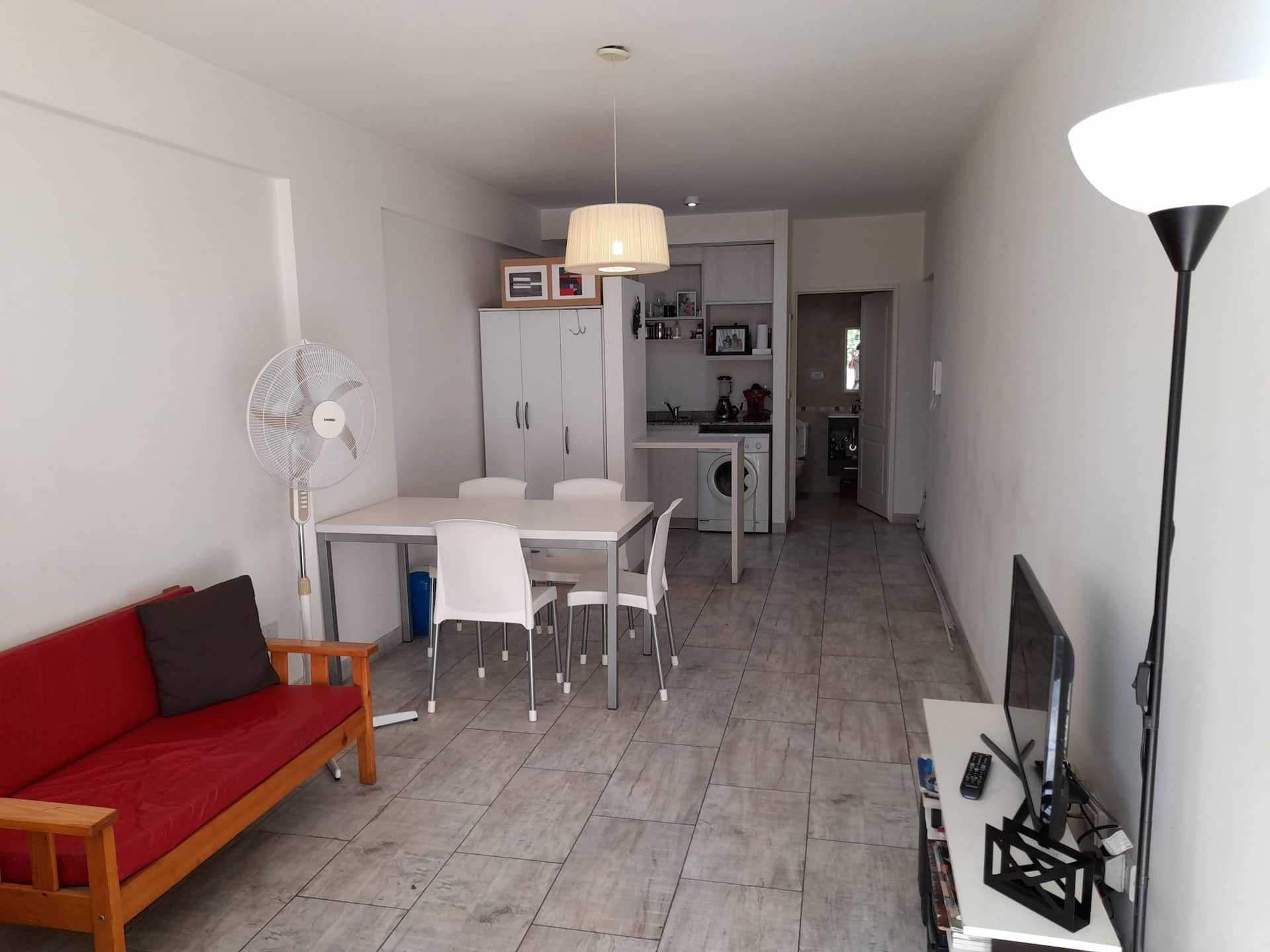 Kitnet de 1 quarto em Flores