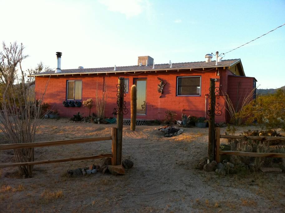 Green Acres Ranch of Joshua Tree Cabins for Rent in Joshua Tree, California, United States