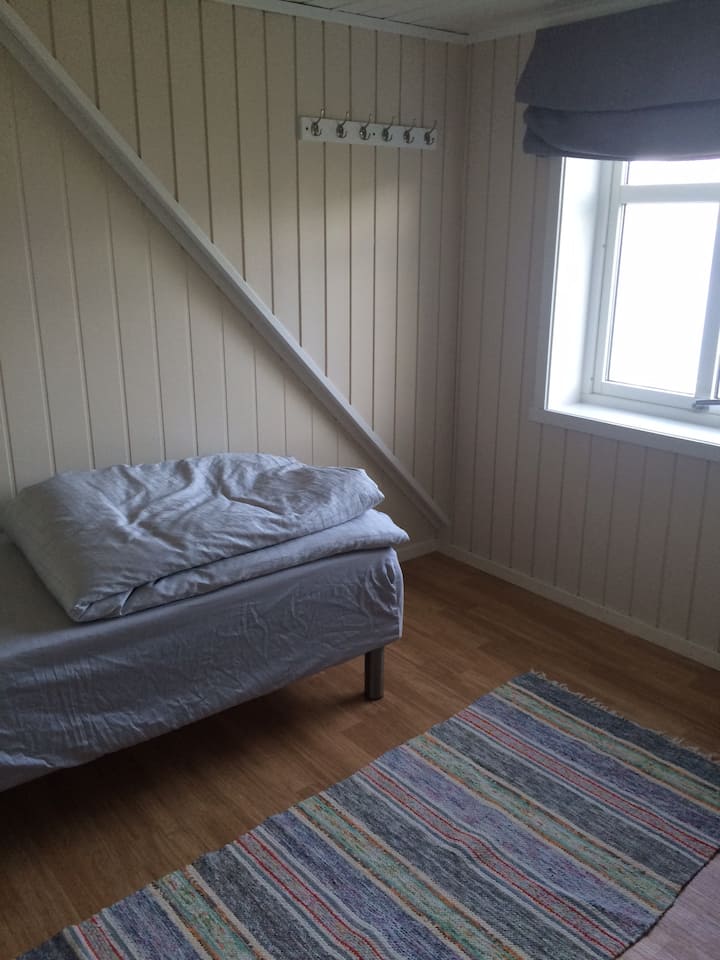 Soverom 2 // Dhoma e gjumit 2