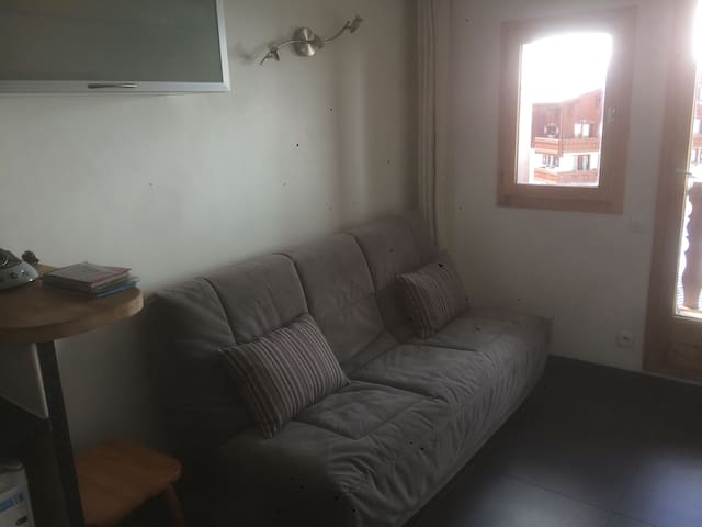 Studio,val claret, sud.