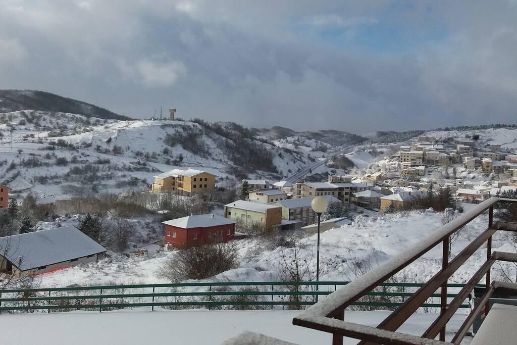 Panorama Invernale, visto dal balcone del salotto.