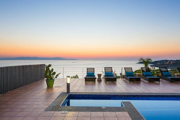 Yellow Dream Villas – Sunset, Sandy beach, Tennis gallery image 3