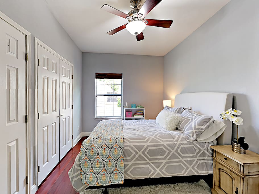 Bedroom - Full