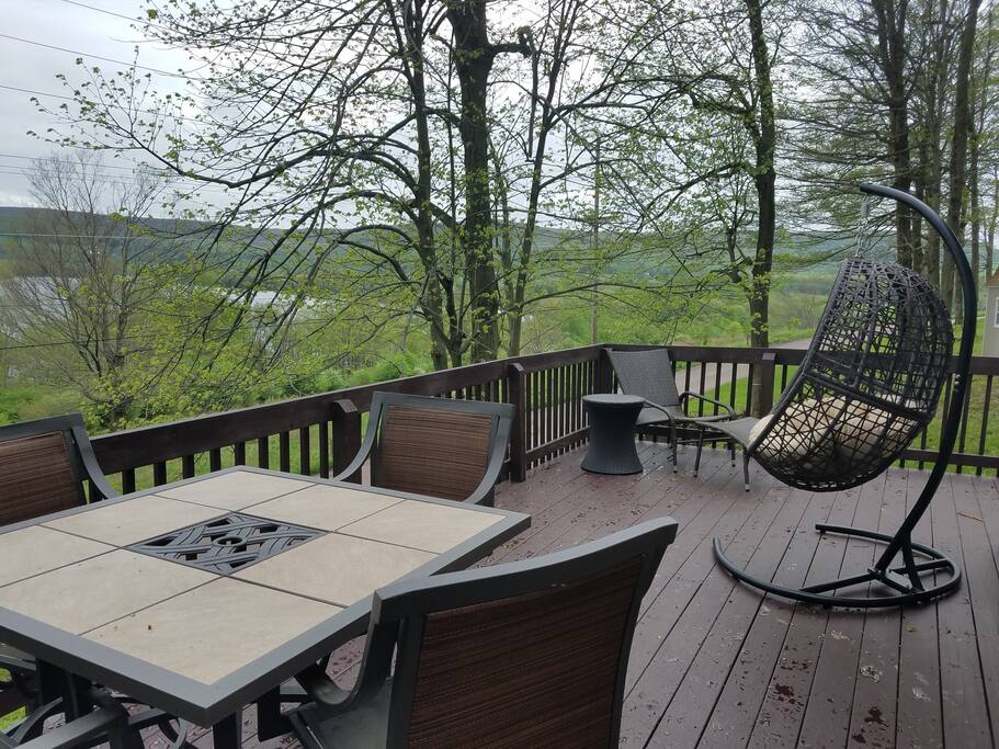 Front Deck Facing Lounge Chair