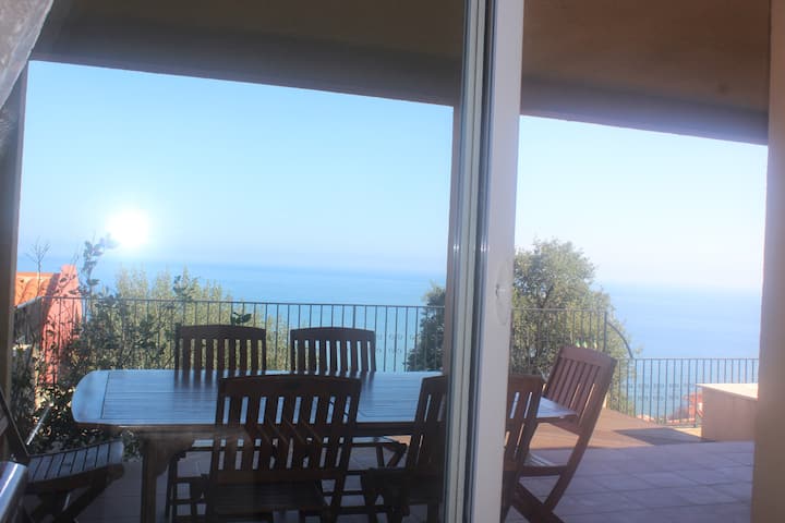 Beautiful Spacious Villa With Amazing Sea Views - Banyuls-sur-Mer