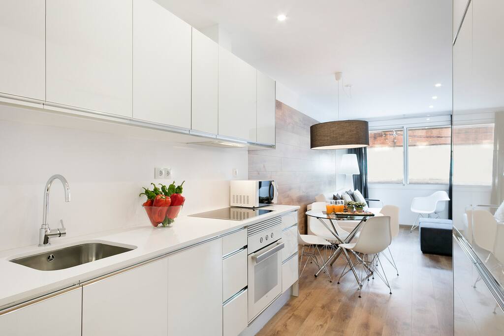 Cocina completamente equipada