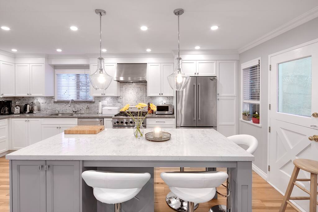Large Renovated Kitchen