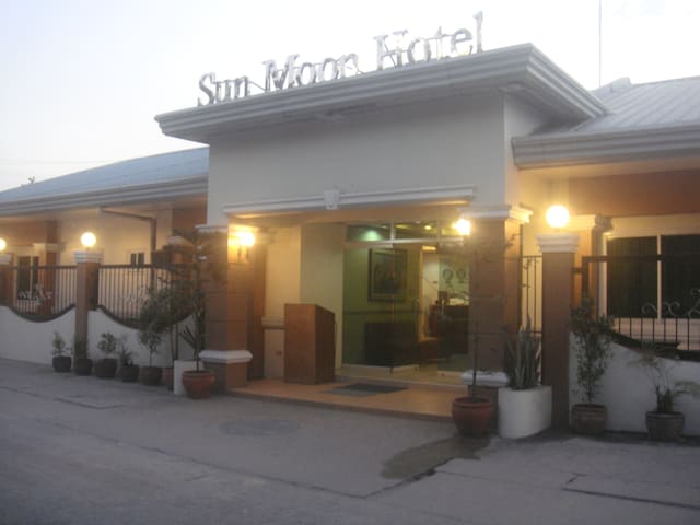 Sun Moon City Deluxe [Budget*PoolAccess] Suite