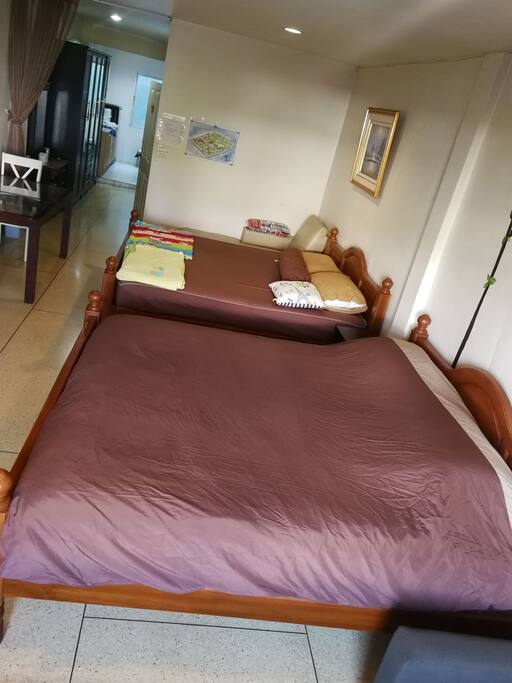 2king size beds (6feet)