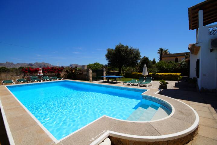 May’s Special offer! Superb villa, private pool! gallery image 4