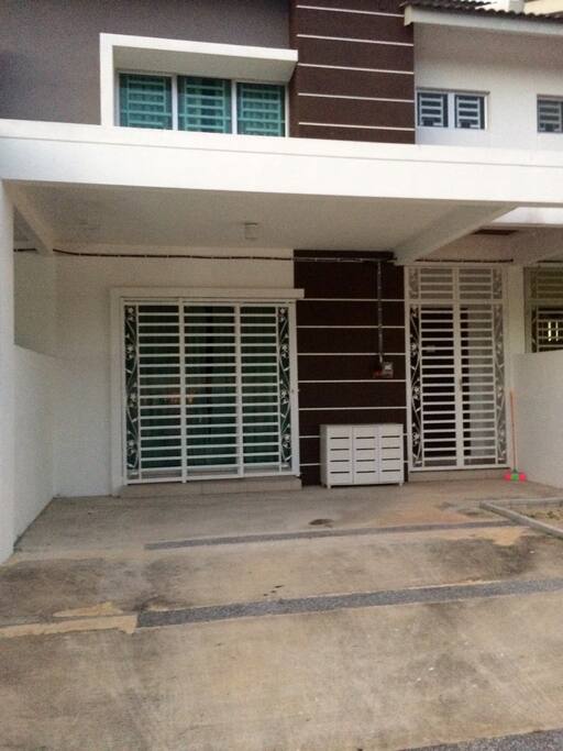 Double storey house