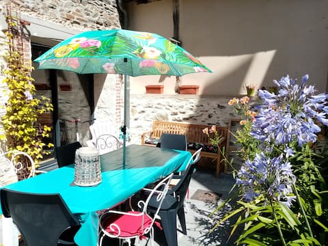 Charming townhouse - Town center