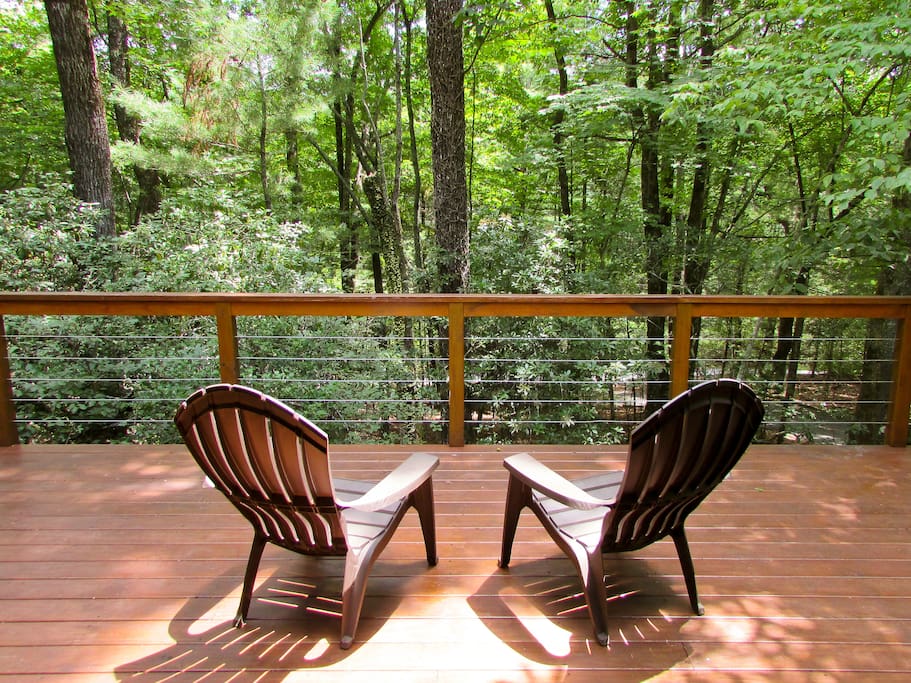 Perfect place for morning coffee or tea and taking in nature
