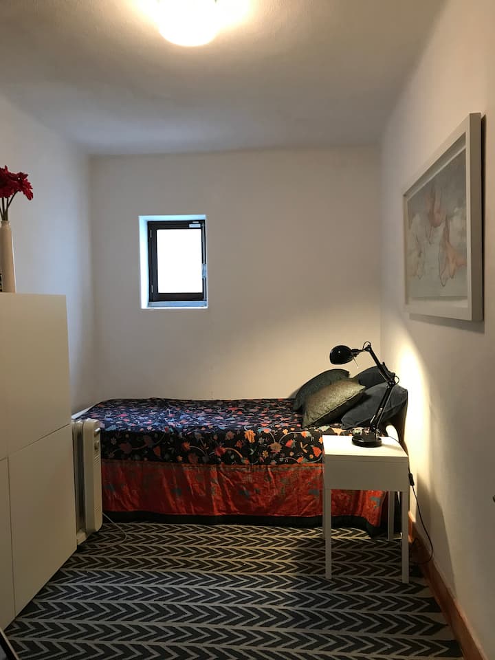 Zimmer 5 (erster Stock ) 1/2 Betten