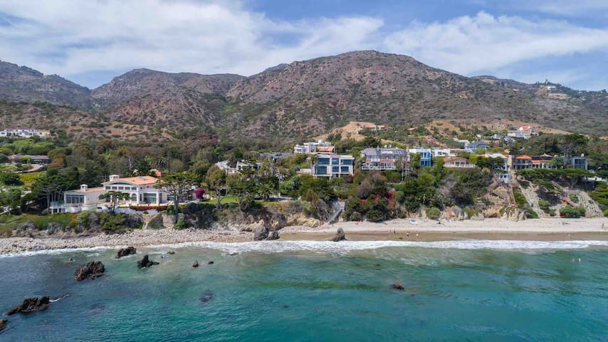 Luxury Beach Ocean View House, steps to the beach